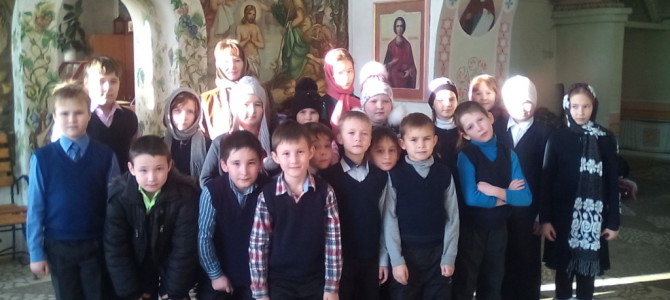 Наш храм с экскурсией посетили ученики общеобразовательной школы с.Алнаши